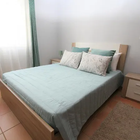 アパート Beautiful 2 Bedroom With Sea View ポルティマン
